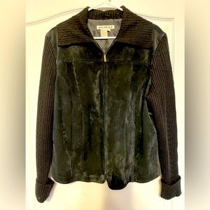 A.M.I. Women’s sweater / leather jacket. Size XL